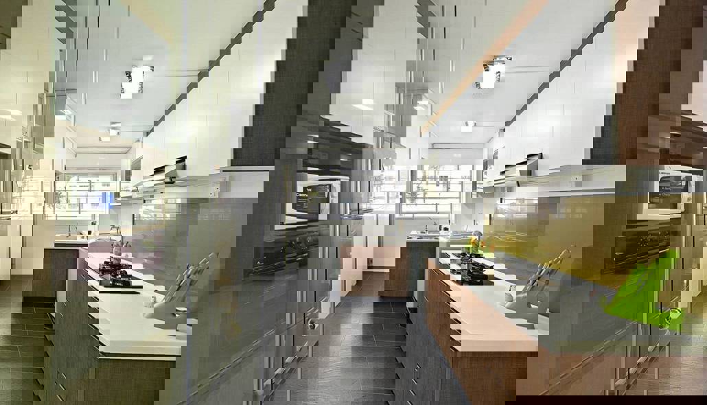 Portfolio 31 ( Arcus - Jade White )