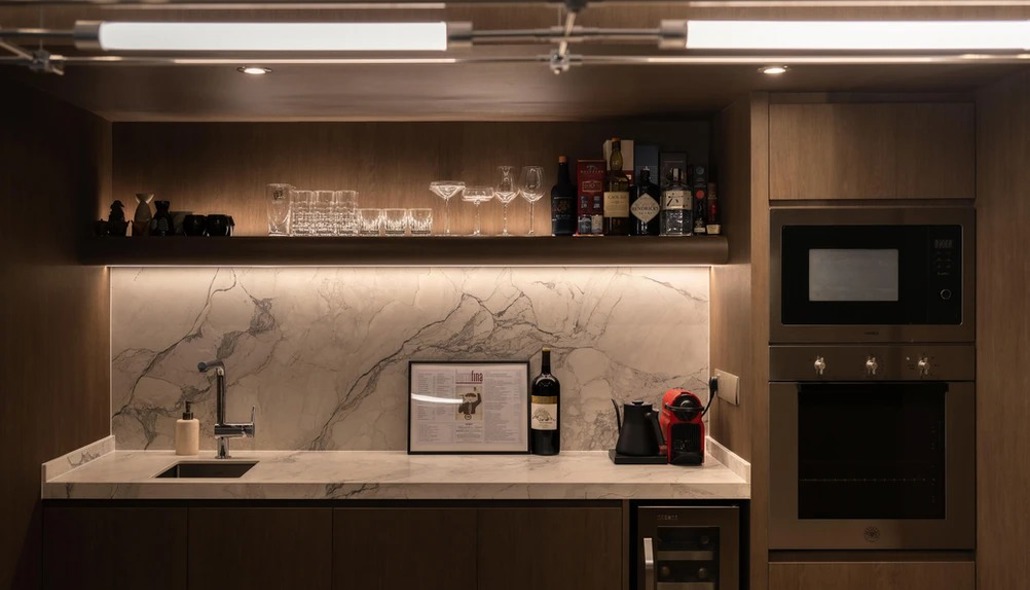 Portfolio 103 - (Coverlam - Camouflage)