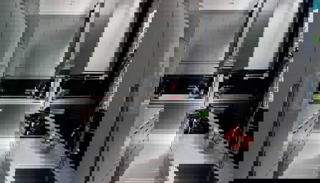 Portfolio 111 ( Arcus - Jade White )